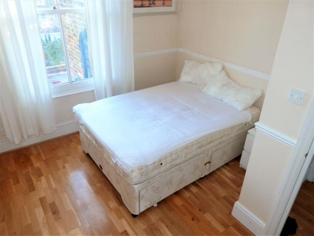 			NEW INSTRUCTION, 1 Bedroom, 1 bath, 1 reception Flat			 Goldhurst Terrace, WEST HAMPSTEAD / SWISS COTTAGE